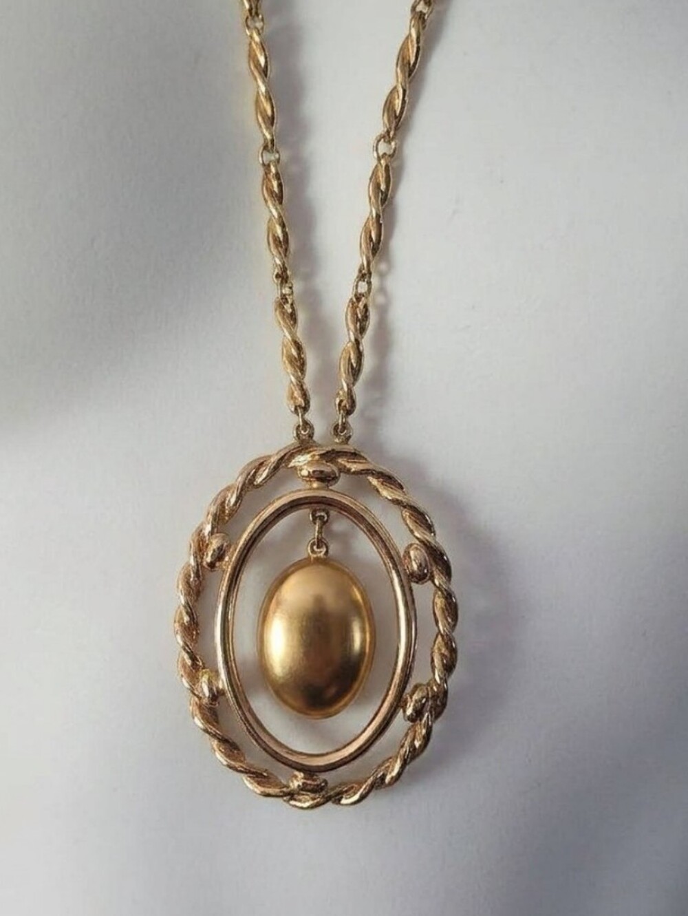 Monet Gold Tone Twisted Chain Double Oval Drop Pendant Necklace